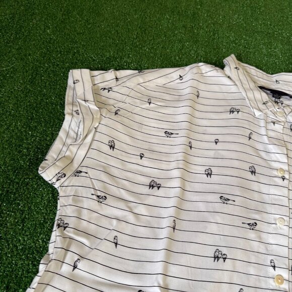 Jane + Delancey Button Up Bird on a Wire Pattern Lightweight White Blouse Size M - Picture 5 of 13